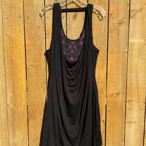 NWT women’s Akiko sleeveless dress
